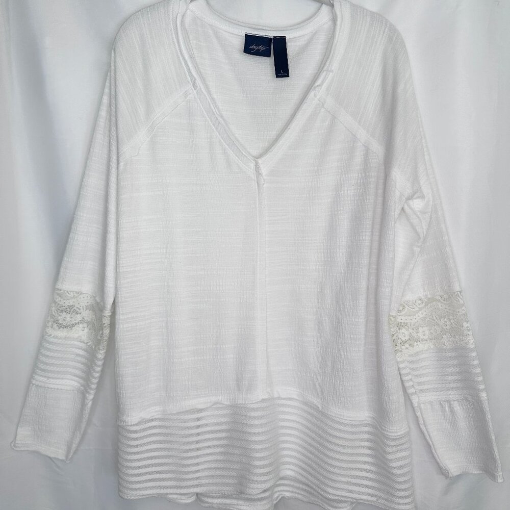 Daytrip tunic length long sleeve women's shirt